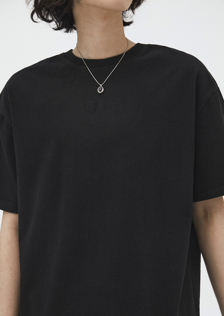 Dokdo lettering half sleeves T-shirts  Bleached black